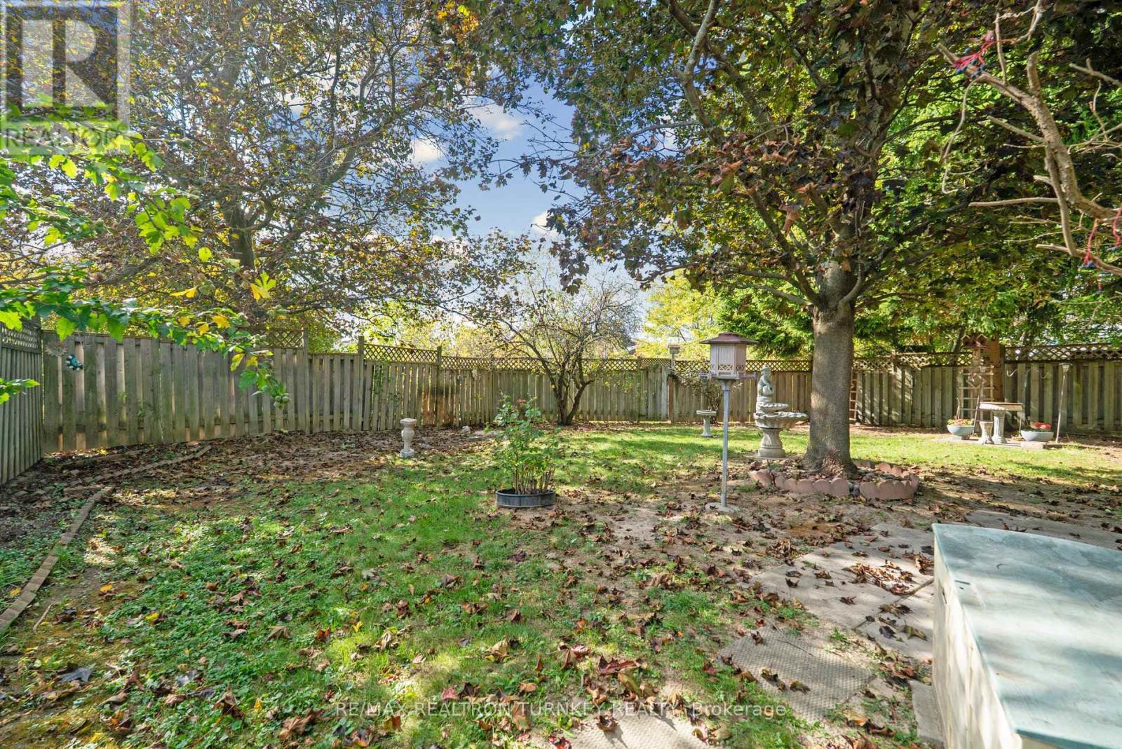 154 Meadowbank Road, Newmarket, Ontario  L3Y 4Y2 - Photo 27 - N12454881
