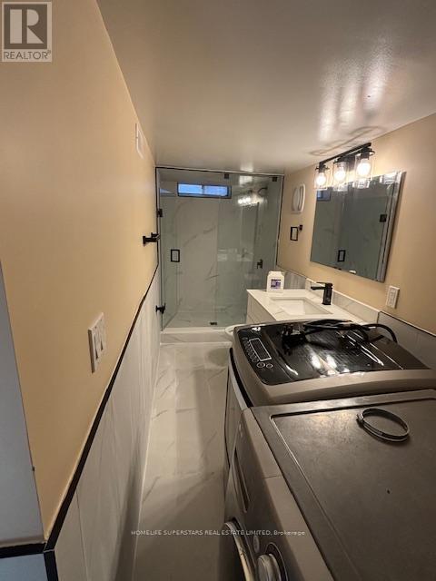 37 Cabinet Crescent, Vaughan, Ontario  L4L 6H9 - Photo 10 - N12455343