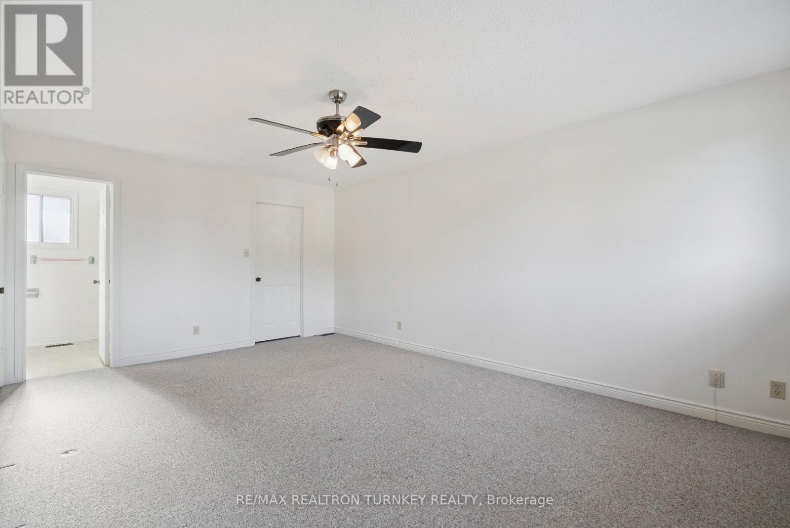 154 Meadowbank Road, Newmarket, Ontario  L3Y 4Y2 - Photo 16 - N12454881