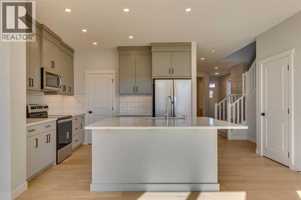 143 Creekstone Green Sw, Calgary, Alberta  T2X 5W5 - Photo 4 - A2248019
