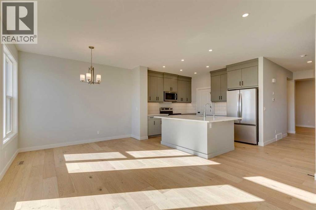 143 Creekstone Green Sw, Calgary, Alberta  T2X 5W5 - Photo 5 - A2248019