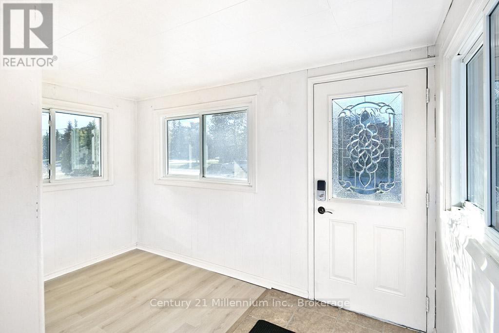 479 Hurontario Street, Collingwood, Ontario  L9Y 2M7 - Photo 7 - S12457009