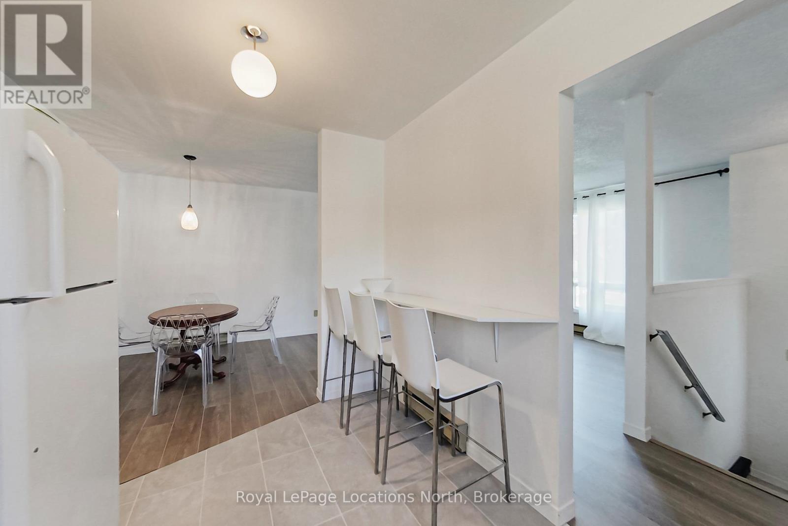 402 Seventh Street, Collingwood, Ontario  L9Y 2B5 - Photo 7 - S12457021