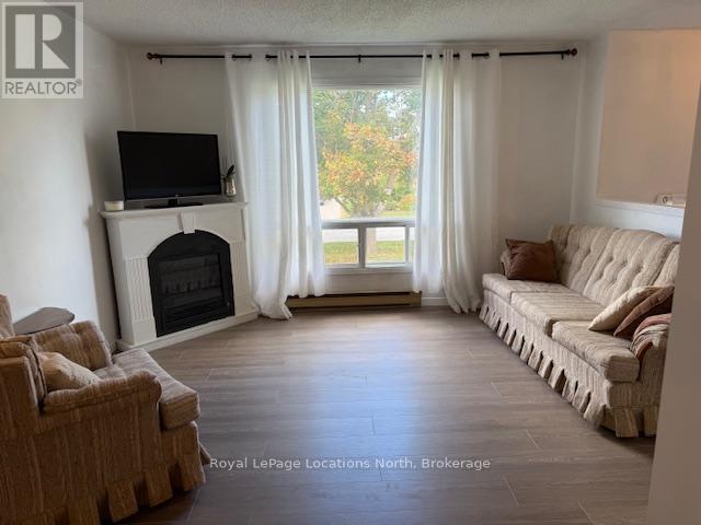 402 Seventh Street, Collingwood, Ontario  L9Y 2B5 - Photo 8 - S12457021