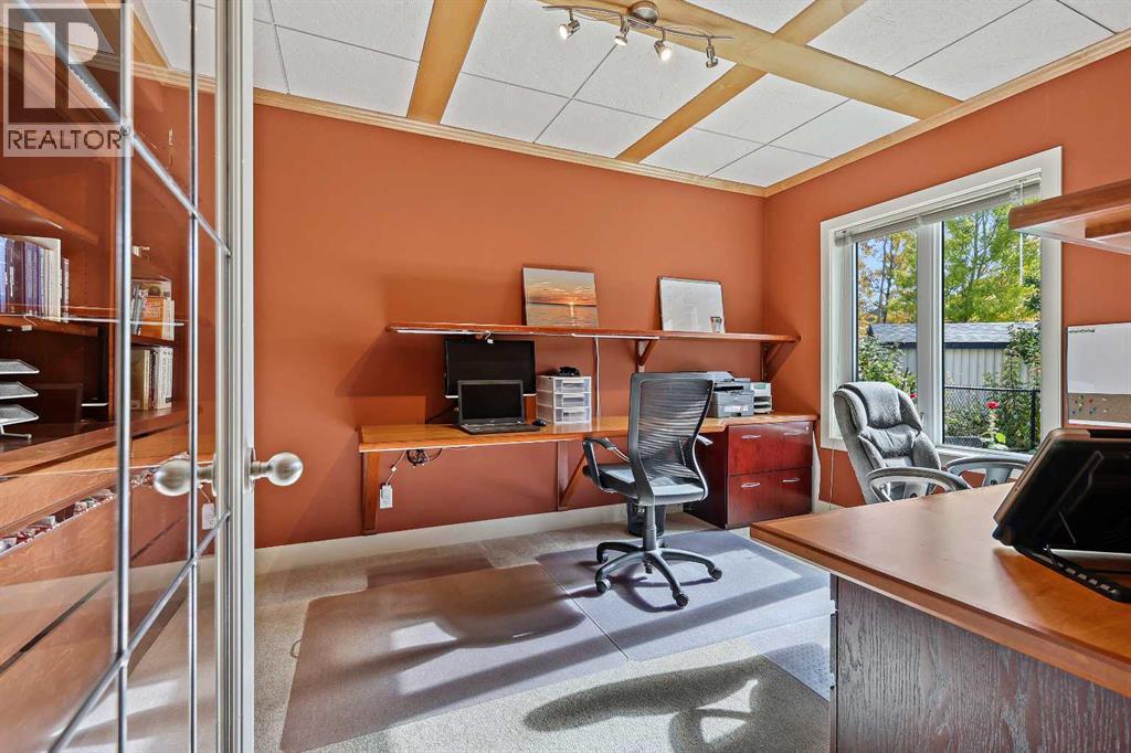 209 Discovery Ridge Way Sw, Calgary, Alberta  T3H 5G2 - Photo 38 - A2262553