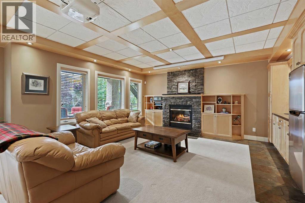 209 Discovery Ridge Way Sw, Calgary, Alberta  T3H 5G2 - Photo 33 - A2262553