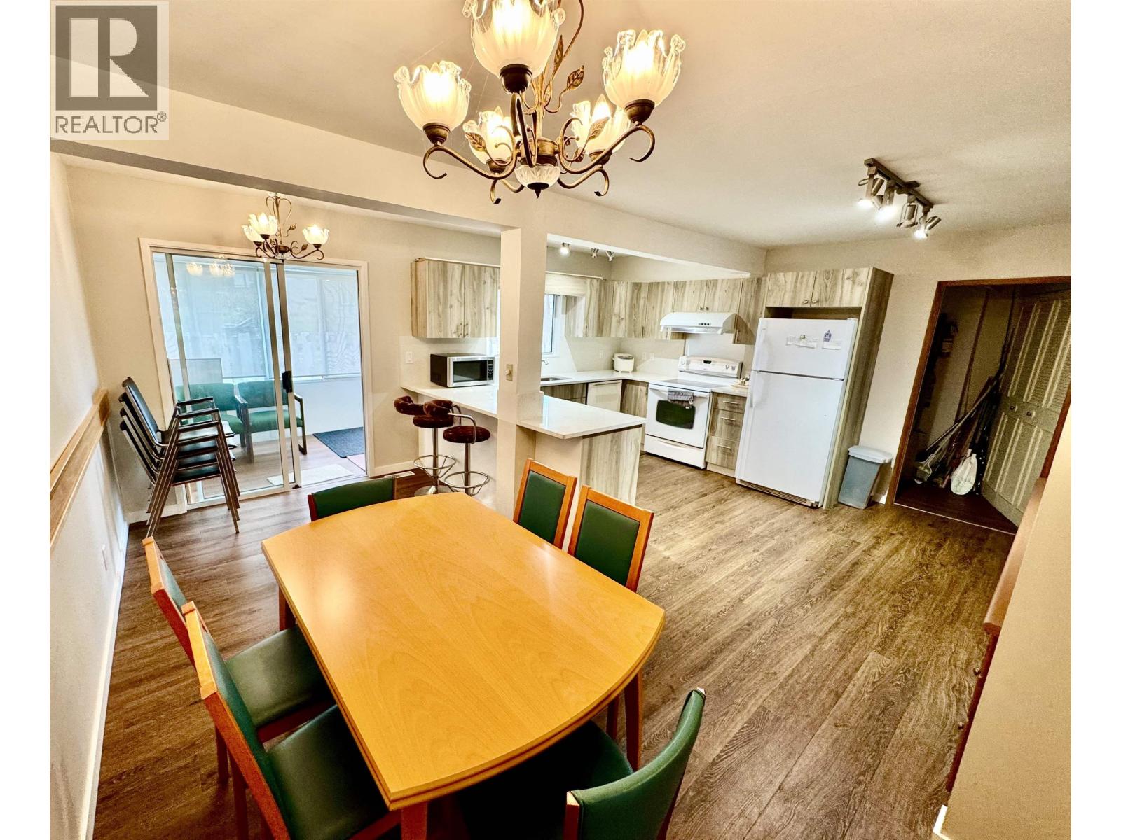 4657 Whitaker Road, Sechelt, British Columbia  V7Z 0E4 - Photo 18 - R3057193