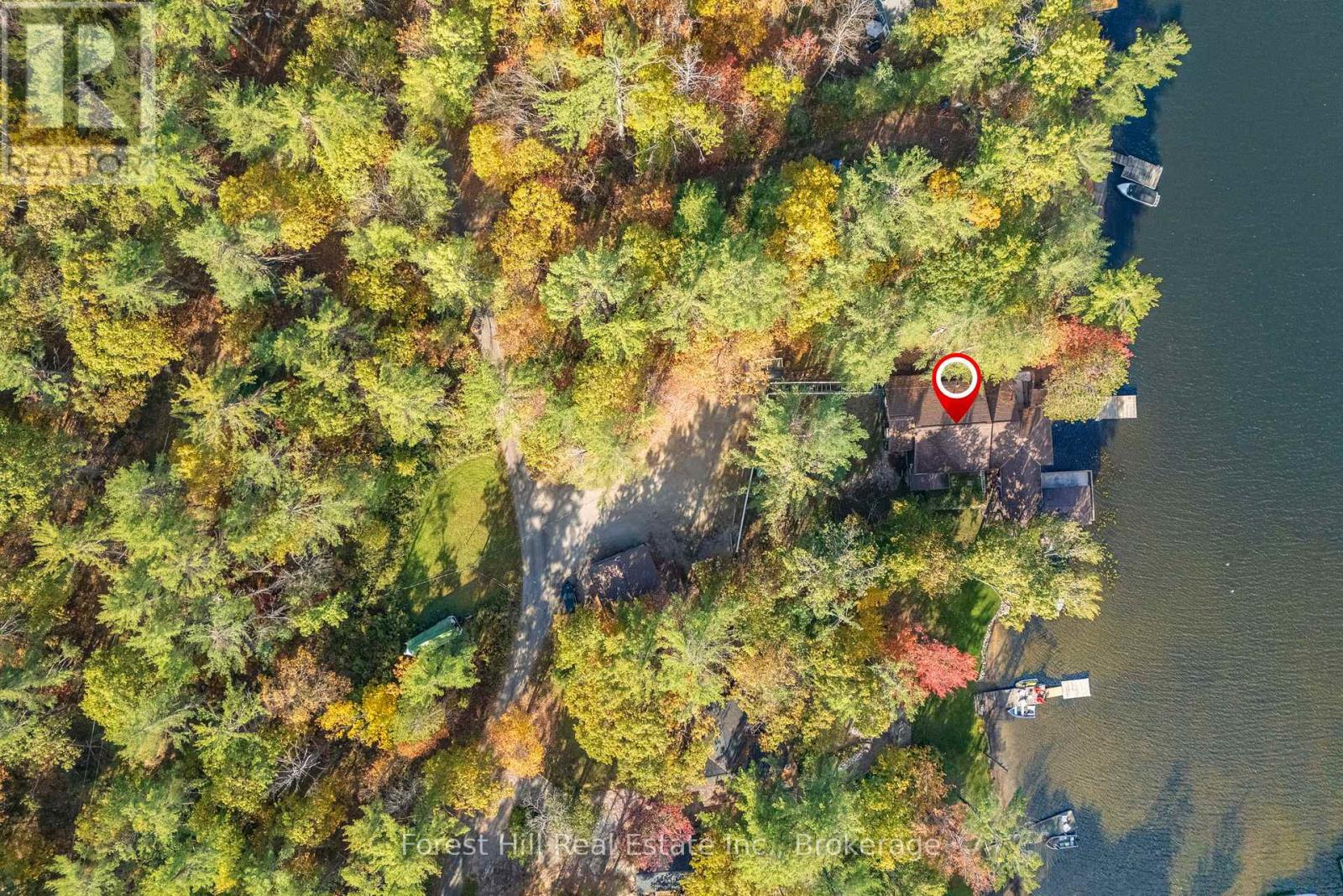 1062 Pine Lake Road, Gravenhurst, Ontario  P1P 1R2 - Photo 10 - X12457015