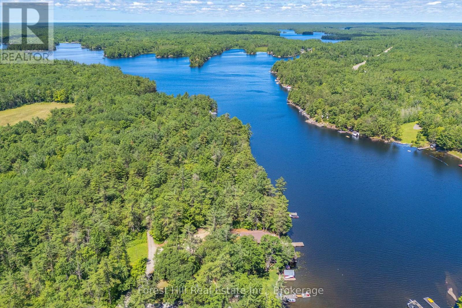 1062 Pine Lake Road, Gravenhurst, Ontario  P1P 1R2 - Photo 12 - X12457015