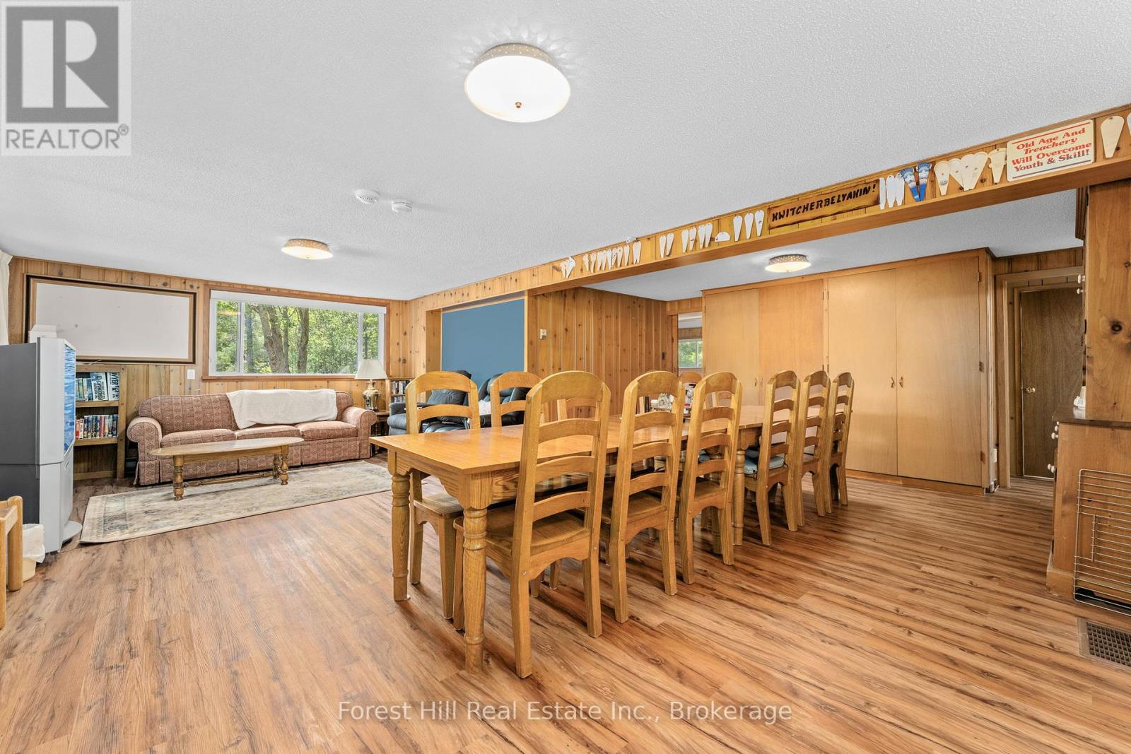 1062 Pine Lake Road, Gravenhurst, Ontario  P1P 1R2 - Photo 18 - X12457015