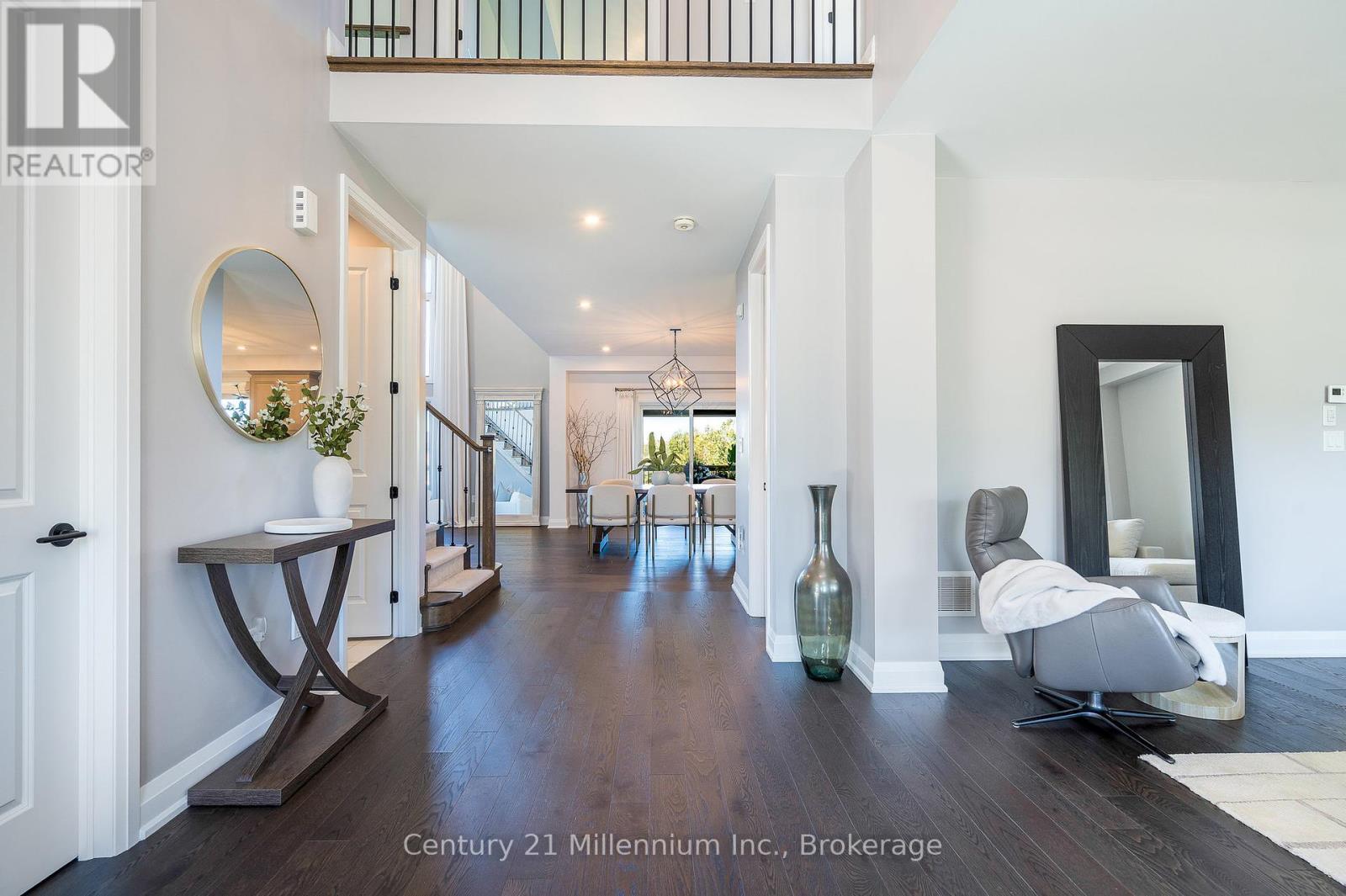 138 Creekwood Court, Blue Mountains, Ontario  L9Y 0V1 - Photo 10 - X12457034