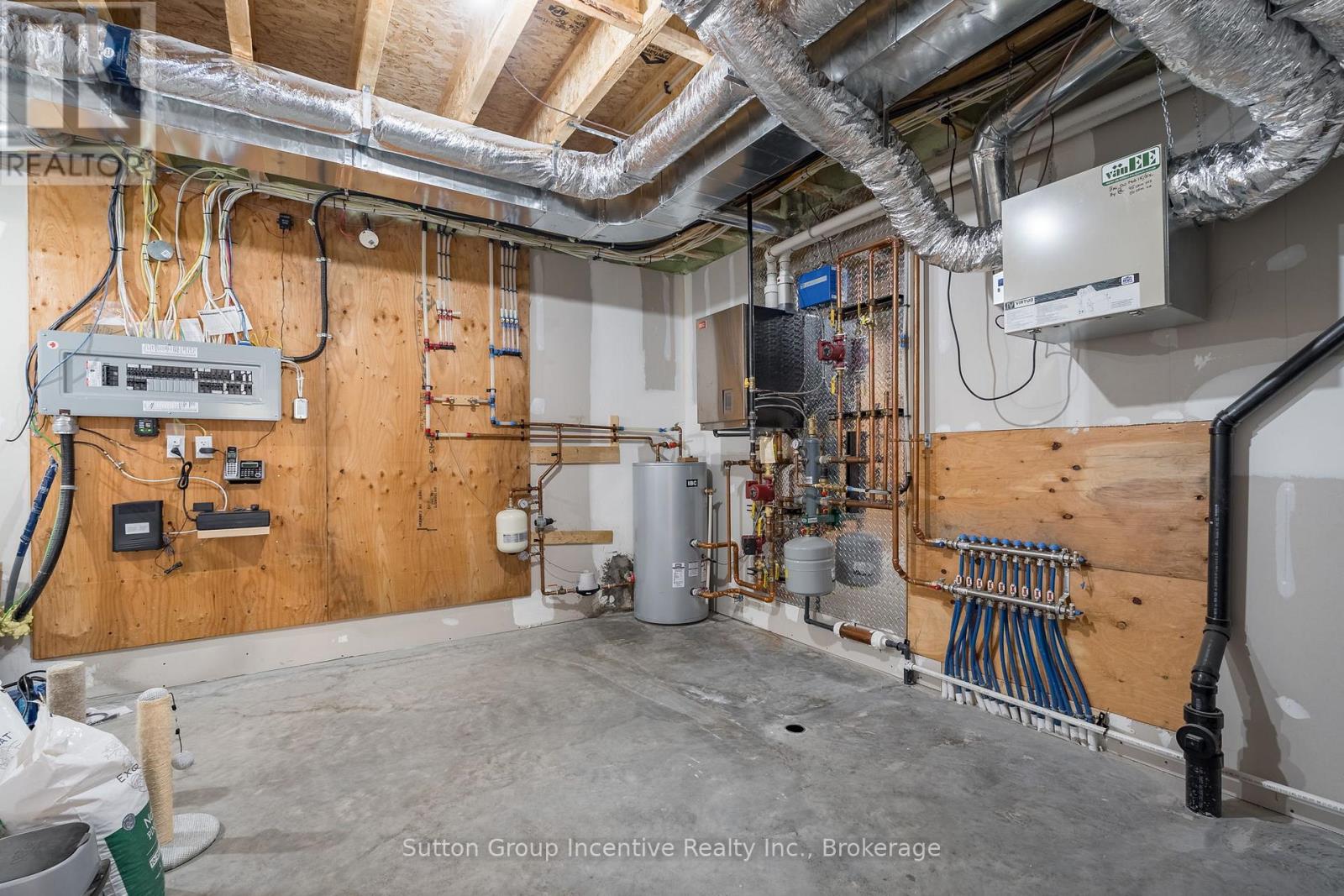 24 St Georges Court, Huntsville, Ontario  P1H 1B1 - Photo 44 - X12457047