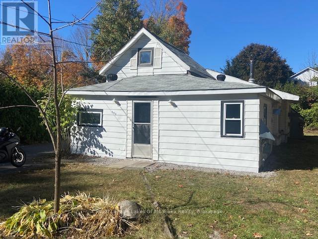 590 PINEDALE ROAD, Gravenhurst, Ontario