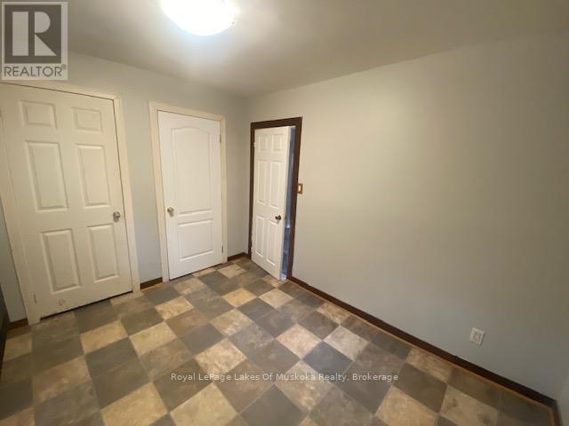 590 Pinedale Road, Gravenhurst, Ontario  P1P 1M1 - Photo 8 - X12457048
