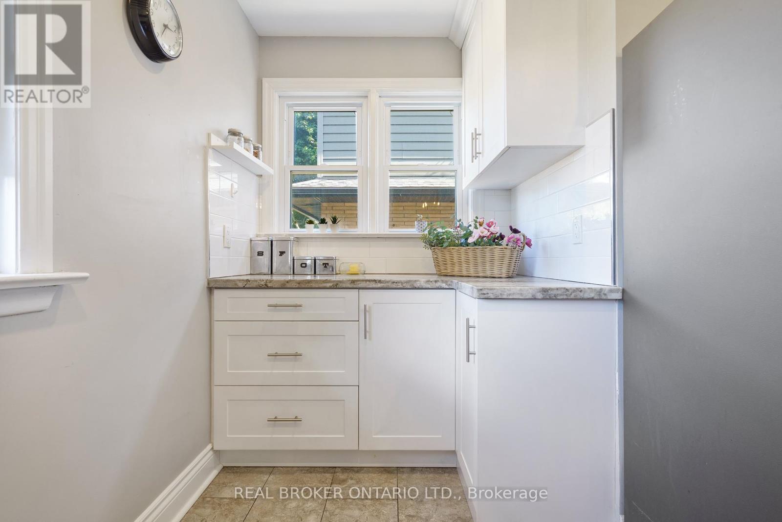 109 Organ Crescent, Hamilton, Ontario  L8T 1Y8 - Photo 16 - X12456896