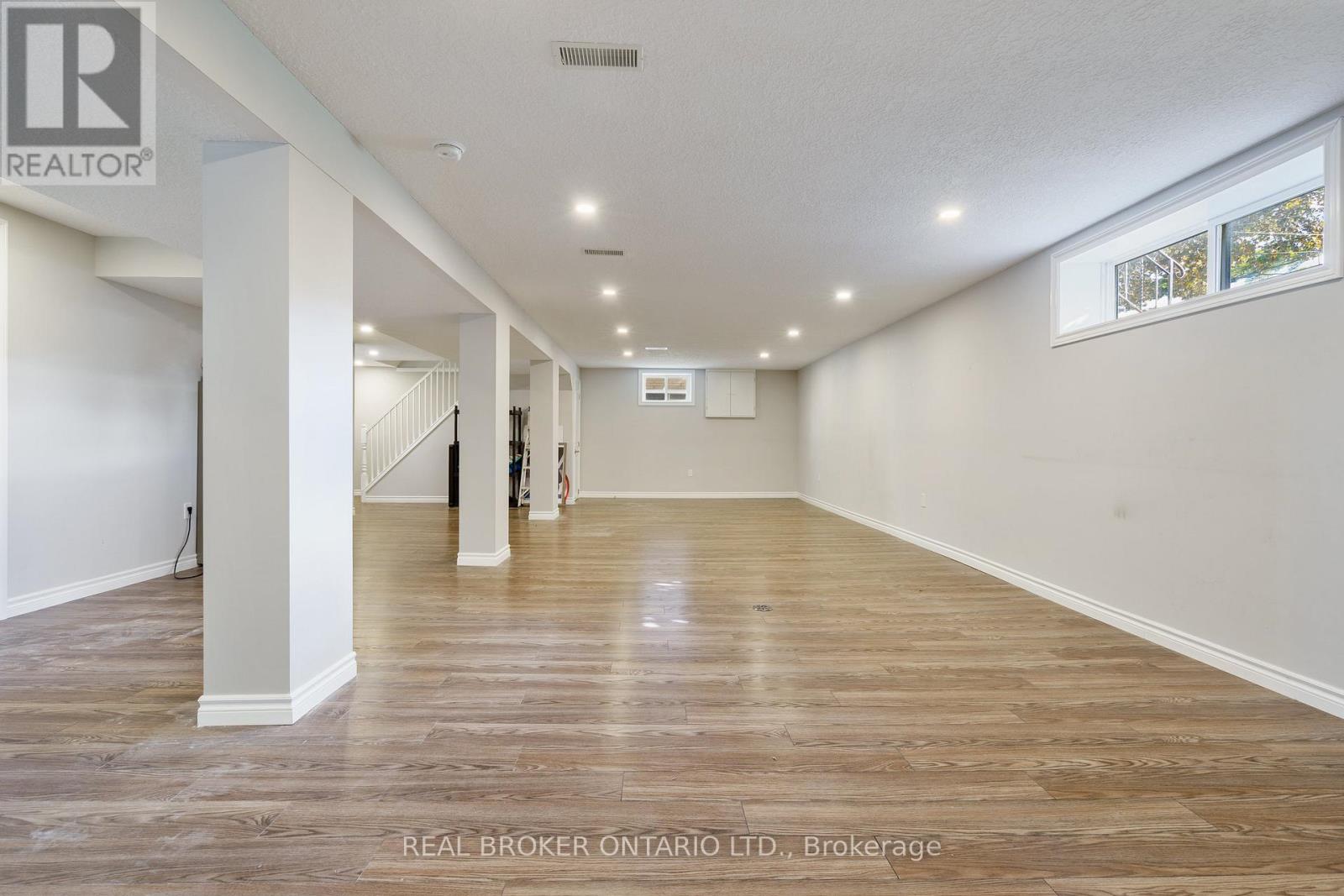 109 Organ Crescent, Hamilton, Ontario  L8T 1Y8 - Photo 28 - X12456896