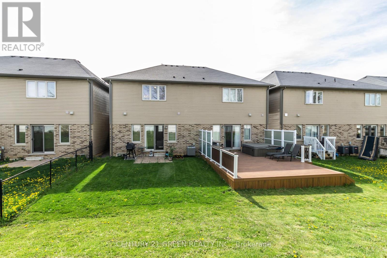 93 Sexton Crescent, Hamilton, Ontario  L9G 0E2 - Photo 33 - X12456922