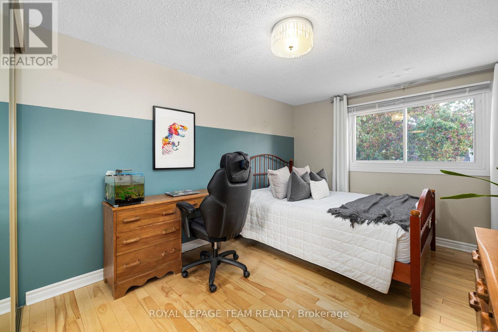 4397 Whittaker Crescent, Ottawa, Ontario  K1B 4P1 - Photo 23 - X12456960