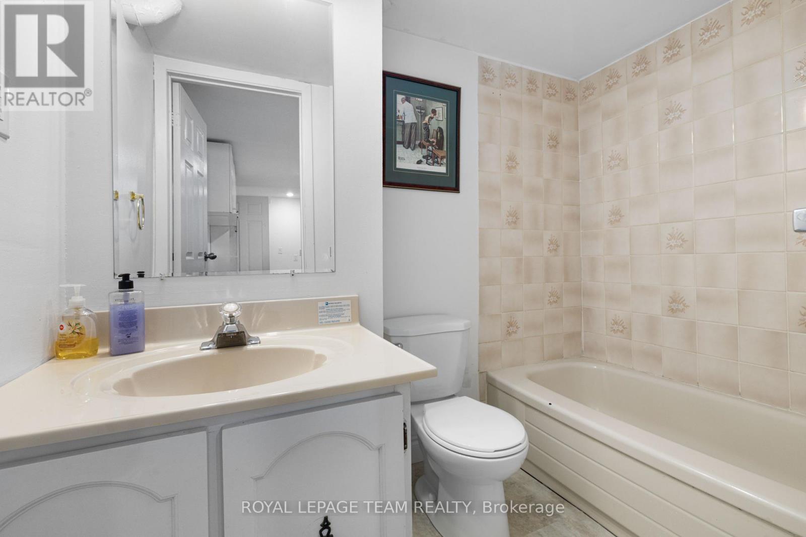 4397 Whittaker Crescent, Ottawa, Ontario  K1B 4P1 - Photo 29 - X12456960