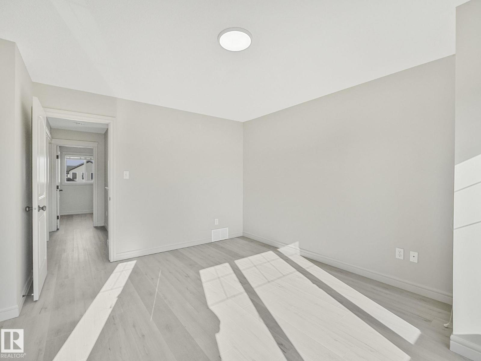 17724 6 Av Sw, Edmonton, Alberta  T6W 2G6 - Photo 34 - E4461695