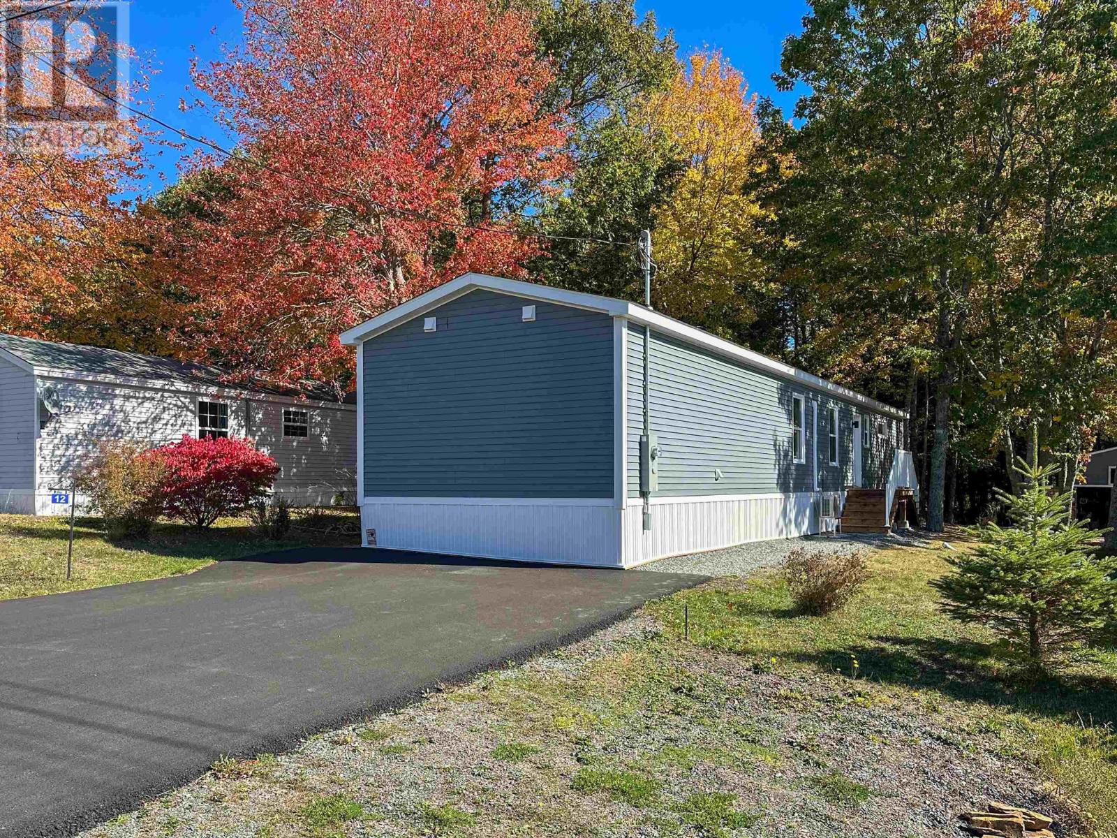 12 Richards Street, Bridgewater, Nova Scotia  B4V 4B3 - Photo 18 - 202517774