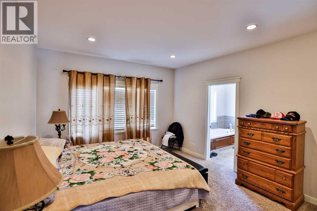 244 Sixmile Common S, Lethbridge, Alberta  T1K 5S7 - Photo 13 - A2259609