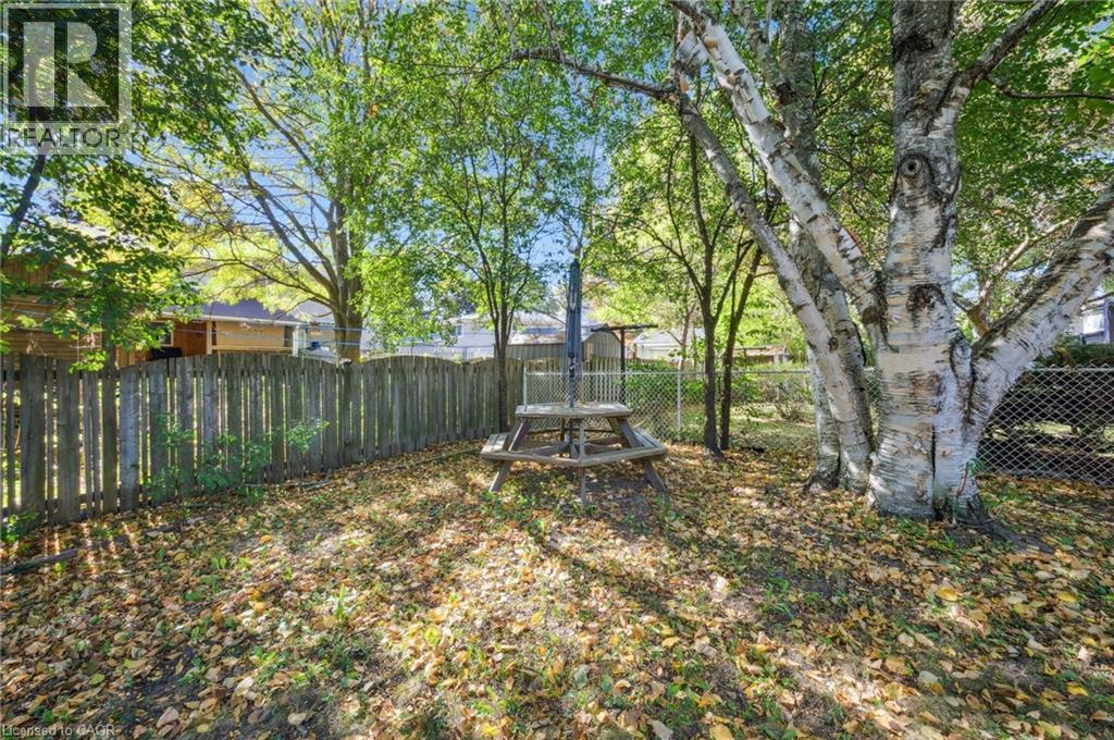 179 Traynor Avenue, Kitchener, Ontario  N2C 1W4 - Photo 31 - 40777127