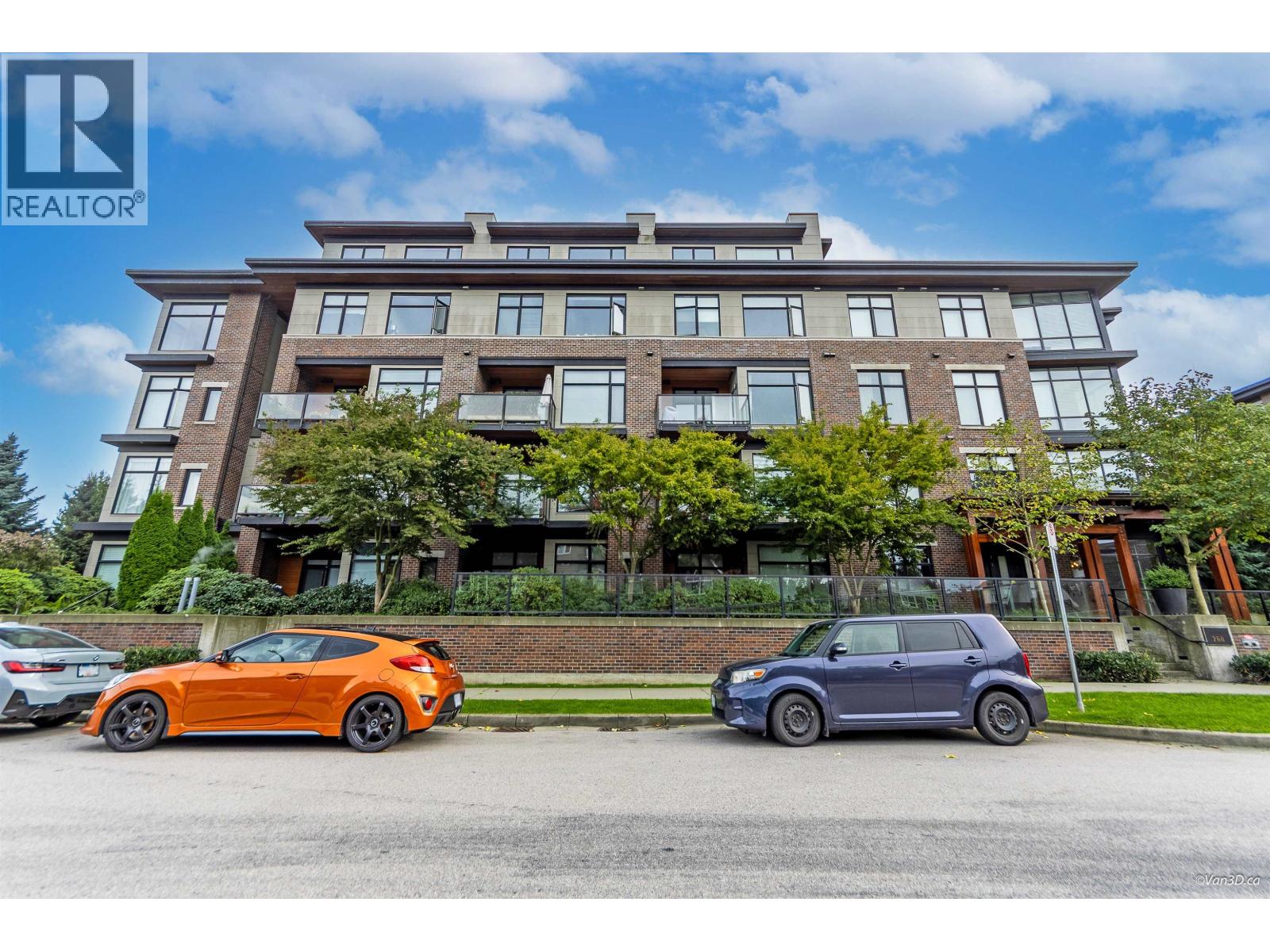 412 260 SALTER STREET, New Westminster, British Columbia