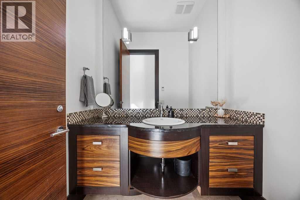 203 Aspen Ridge Place Sw, Calgary, Alberta  T3H 0J6 - Photo 19 - A2263153
