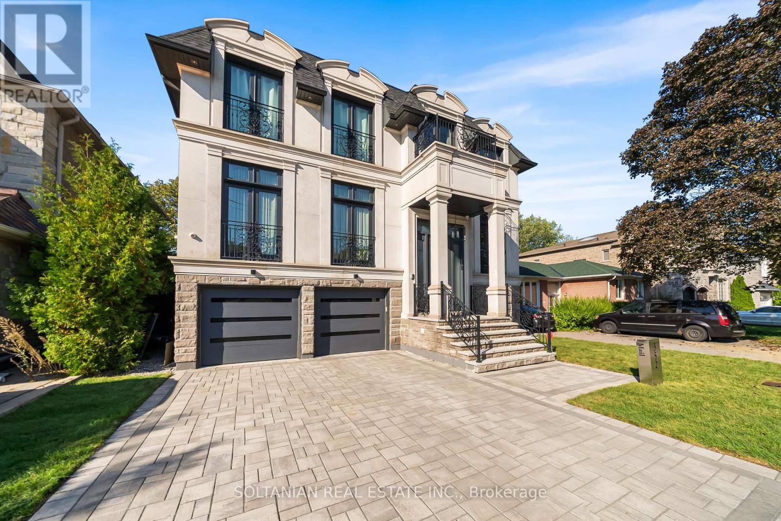 352 Patricia Avenue, Toronto, Ontario  M2R 2M7 - Photo 2 - C12456966