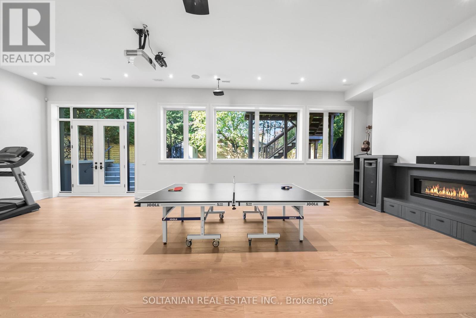 352 Patricia Avenue, Toronto, Ontario  M2R 2M7 - Photo 44 - C12456966