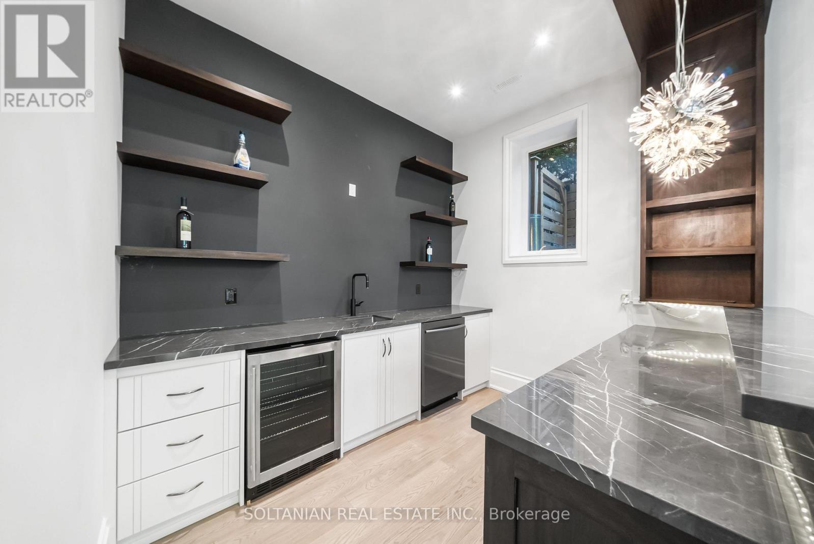 352 Patricia Avenue, Toronto, Ontario  M2R 2M7 - Photo 46 - C12456966
