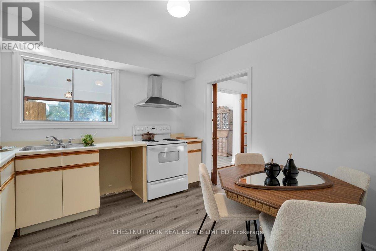 36 Tangmere Road, Toronto, Ontario  M3B 2N3 - Photo 17 - C12456968