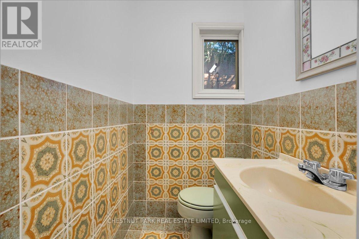 36 Tangmere Road, Toronto, Ontario  M3B 2N3 - Photo 24 - C12456968