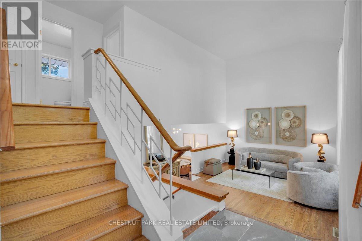 36 Tangmere Road, Toronto, Ontario  M3B 2N3 - Photo 5 - C12456968