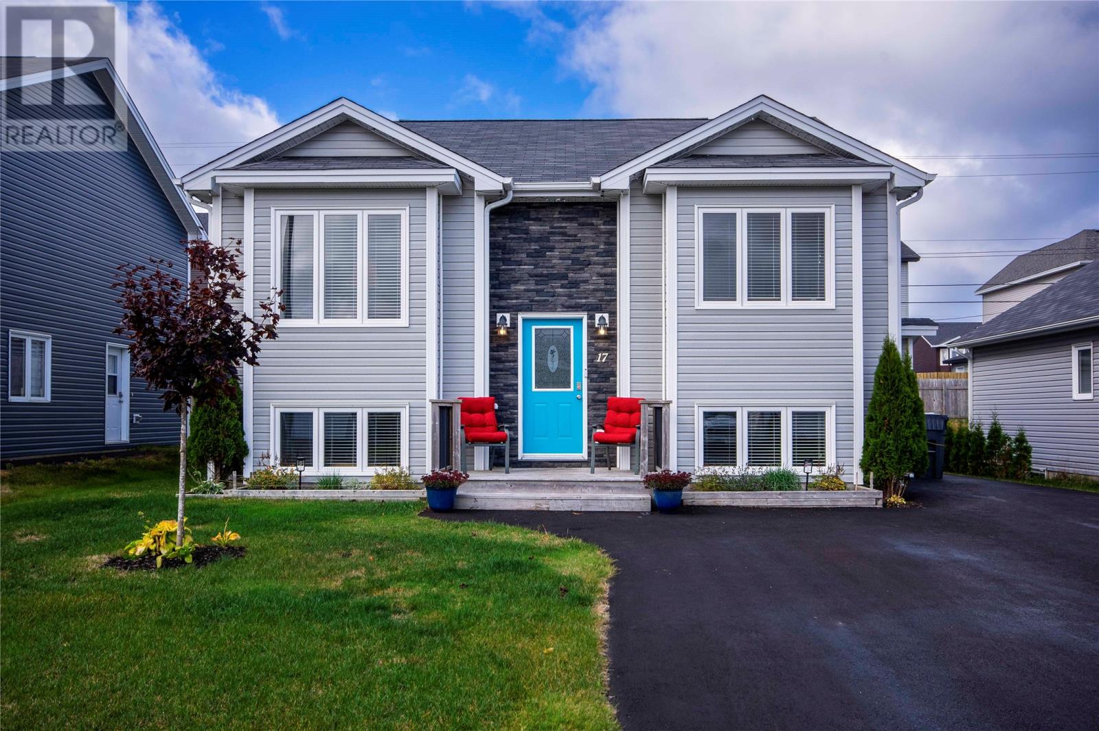 17 Bridgeport Street, Paradise, Newfoundland & Labrador