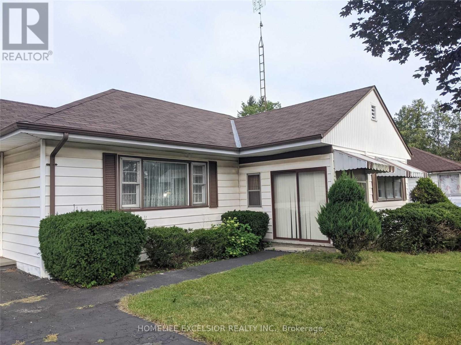 1482 Simcoe Street N, Oshawa, Ontario  L1G 4X7 - Photo 2 - E12456979