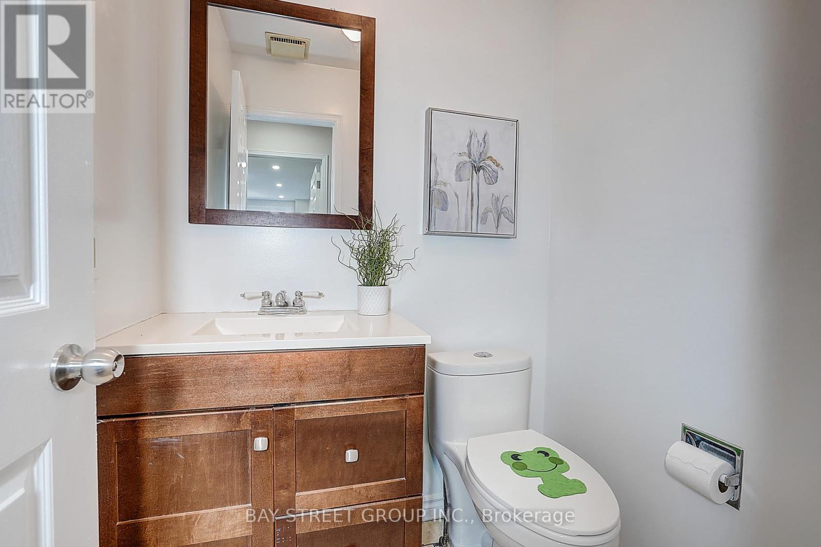 334 Goldhawk Trail, Toronto, Ontario  M1V 4G2 - Photo 16 - E12457038