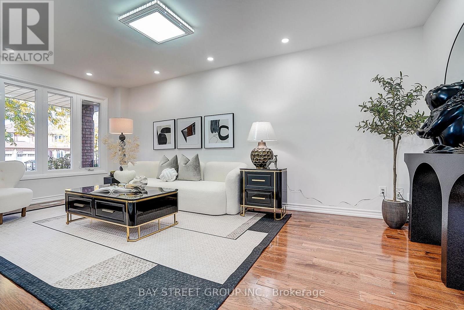 334 Goldhawk Trail, Toronto, Ontario  M1V 4G2 - Photo 5 - E12457038
