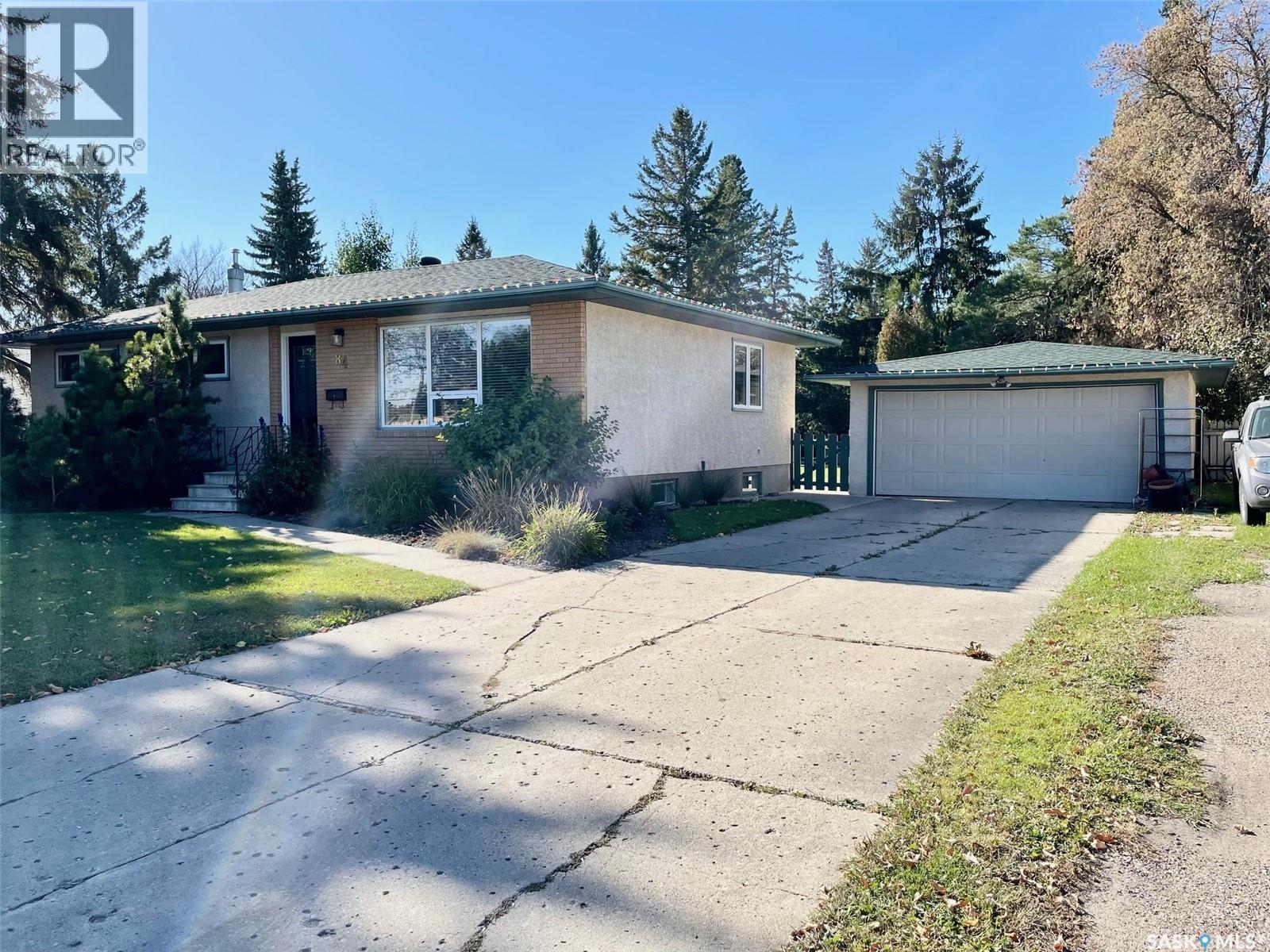 84 Victor Place, Yorkton, Saskatchewan  S3N 2H4 - Photo 2 - SK020628