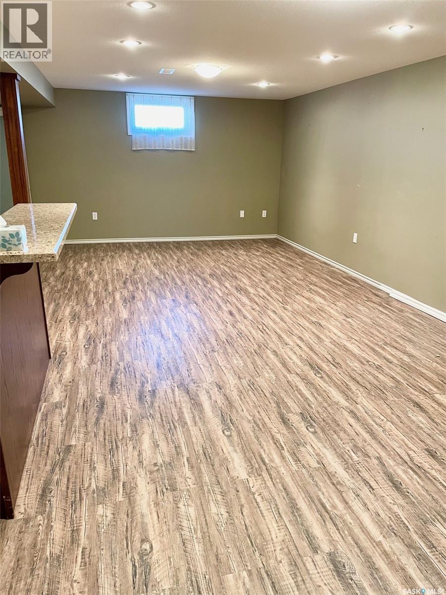 84 Victor Place, Yorkton, Saskatchewan  S3N 2H4 - Photo 21 - SK020628