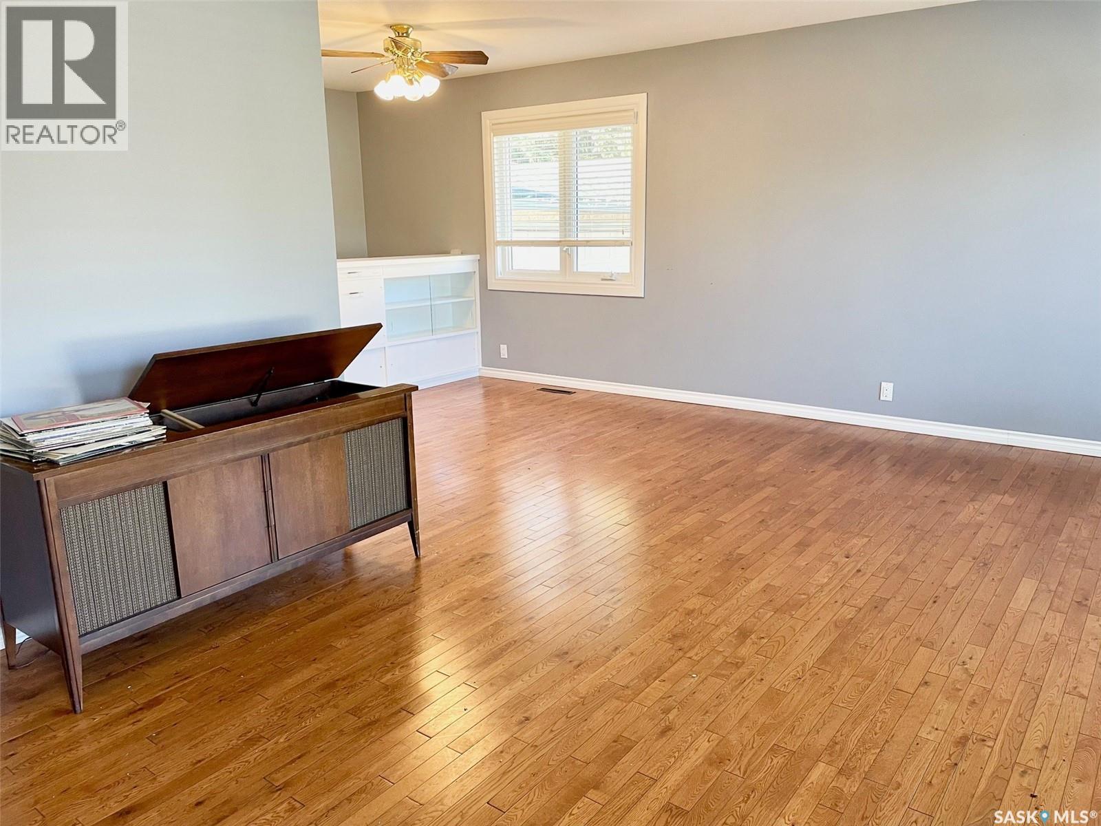 84 Victor Place, Yorkton, Saskatchewan  S3N 2H4 - Photo 7 - SK020628