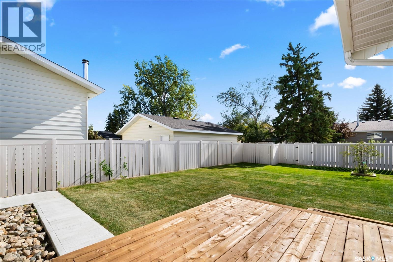 6919 1st Avenue N, Regina, Saskatchewan  S4X 1C8 - Photo 23 - SK020615