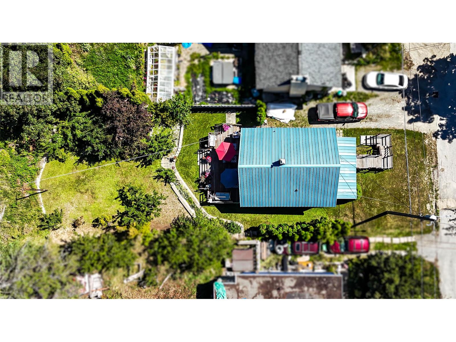 2246 Kootenay Avenue, Rossland, British Columbia  V0G 1Y0 - Photo 4 - 10360646