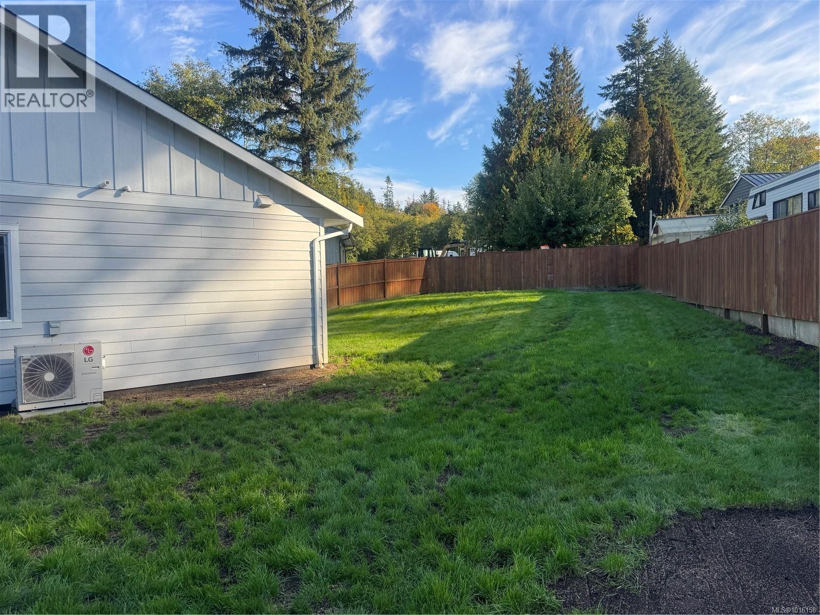 B 1025 9th Ave, Campbell River, British Columbia  V9W 4C3 - Photo 21 - 1016158