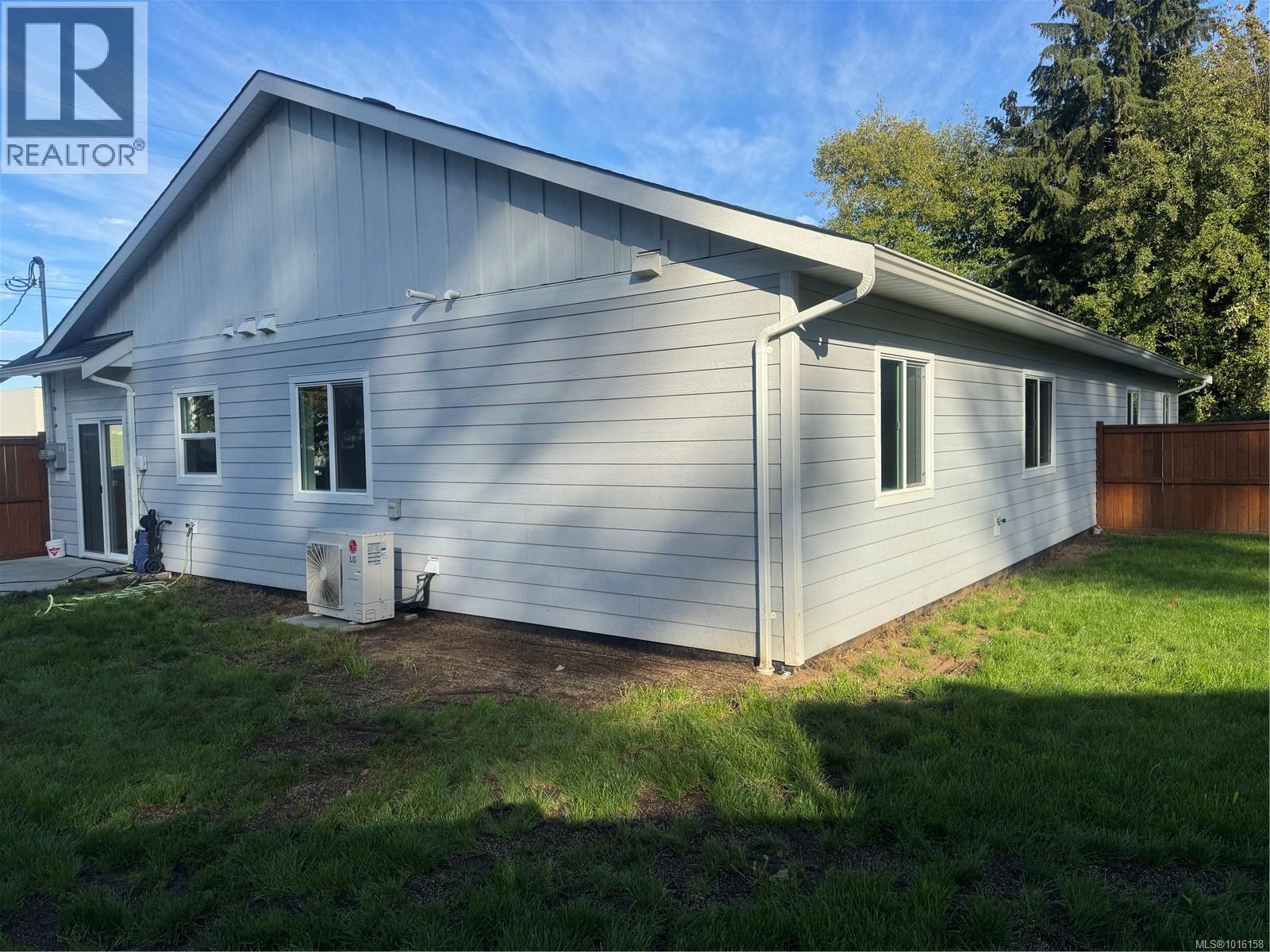B 1025 9th Ave, Campbell River, British Columbia  V9W 4C3 - Photo 22 - 1016158