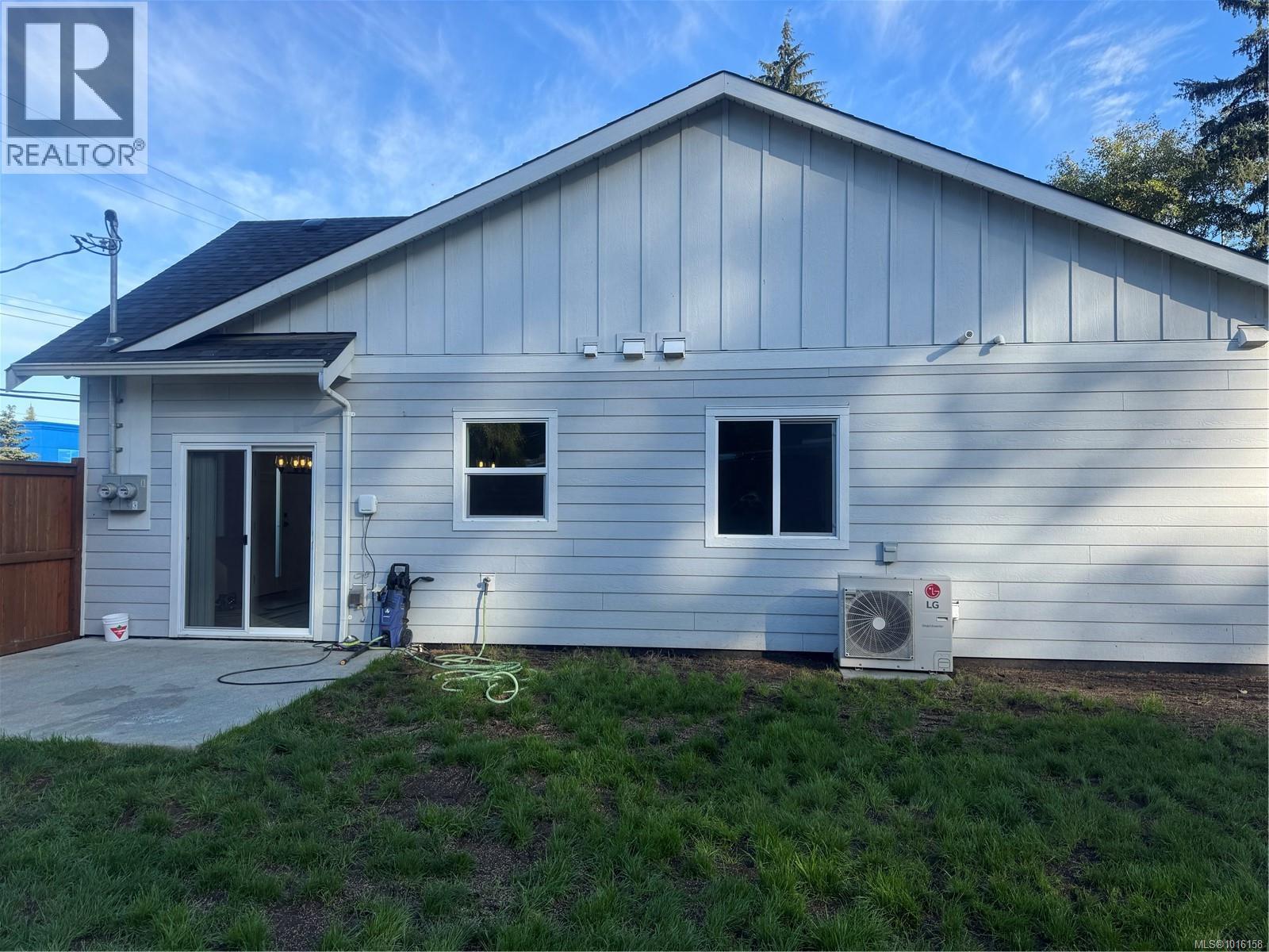 B 1025 9th Ave, Campbell River, British Columbia  V9W 4C3 - Photo 23 - 1016158