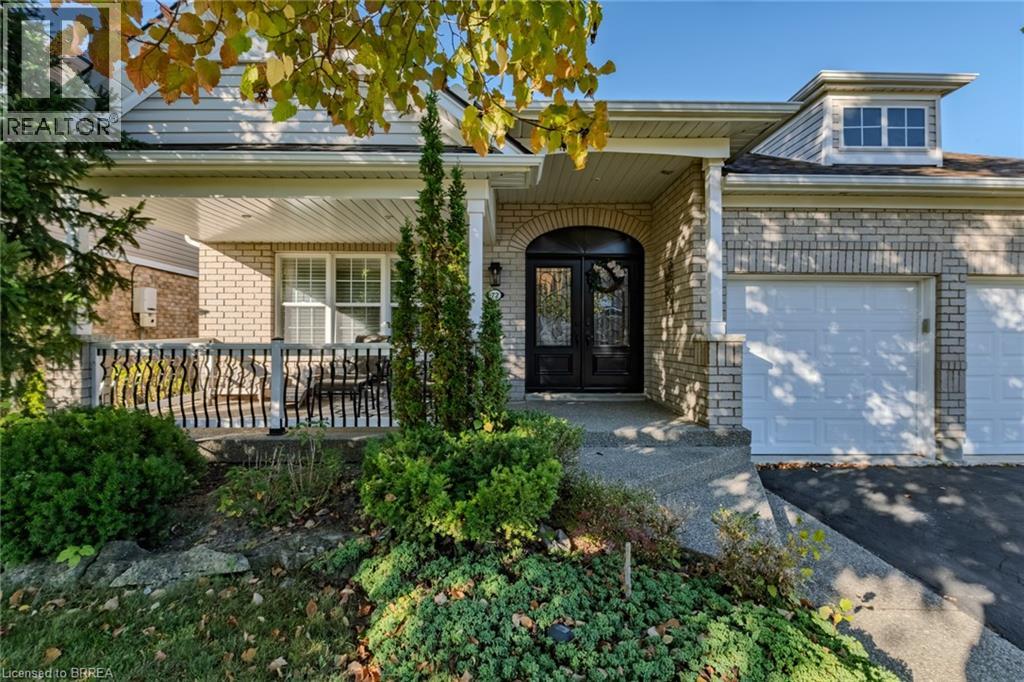 72 Hunter Way, Brantford, Ontario  N3T 0A2 - Photo 2 - 40778226
