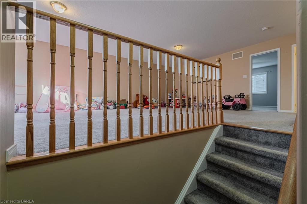 72 Hunter Way, Brantford, Ontario  N3T 0A2 - Photo 30 - 40778226