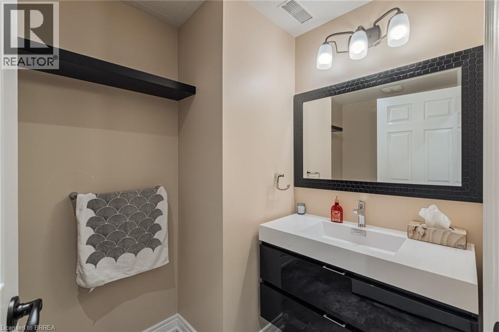 72 Hunter Way, Brantford, Ontario  N3T 0A2 - Photo 38 - 40778226